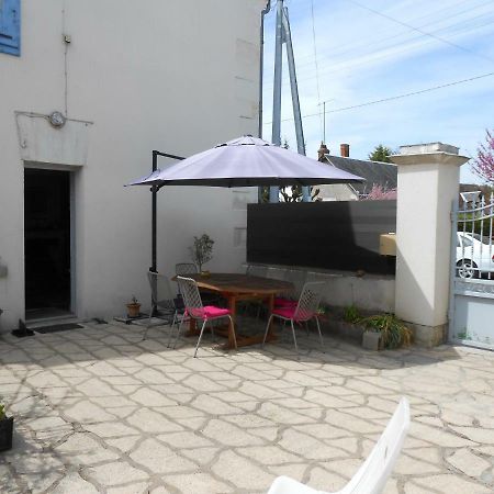 Le Muguet Bed & Breakfast Saint Georges sur Cher Bagian luar foto